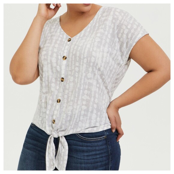 Torrid Slub V-Neck Button-Down Tie-Front Dolman Midi Tee - Picture 1 of 3